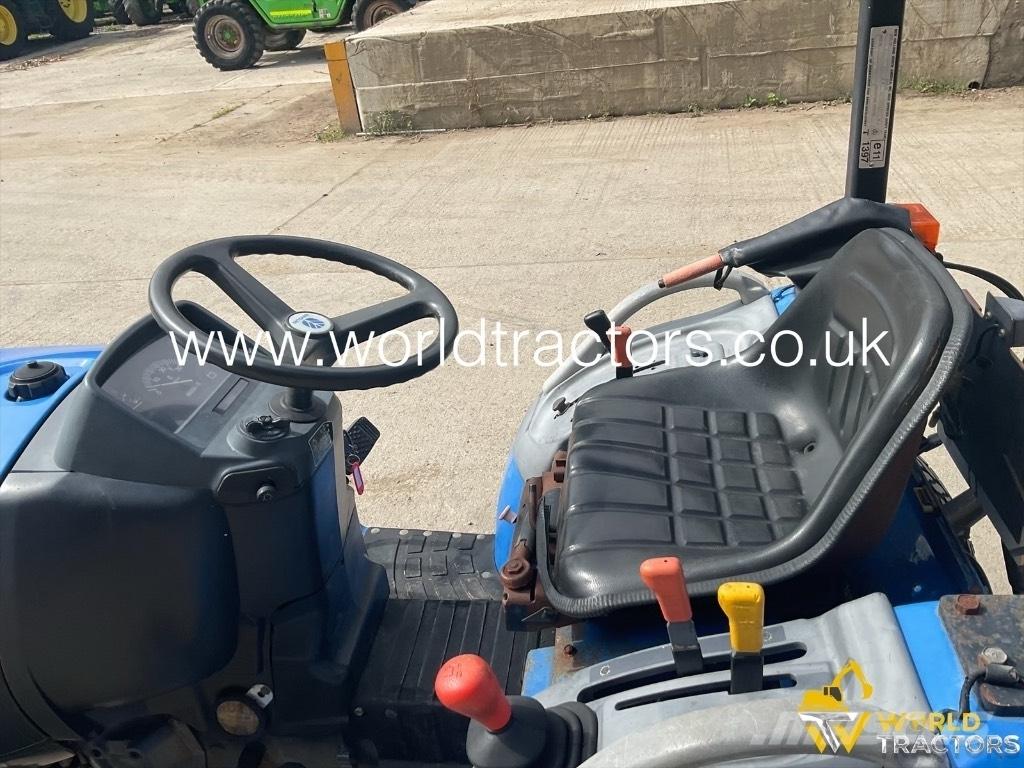 New Holland TC12 D Traktorji