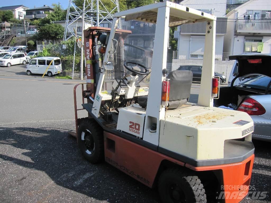 Nissan PH02A20 Viličarji - drugo