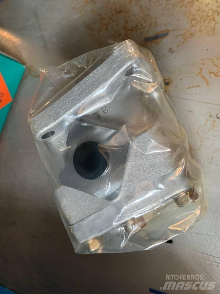 Kramer Pumpe Z600 Kolesni nakladalci