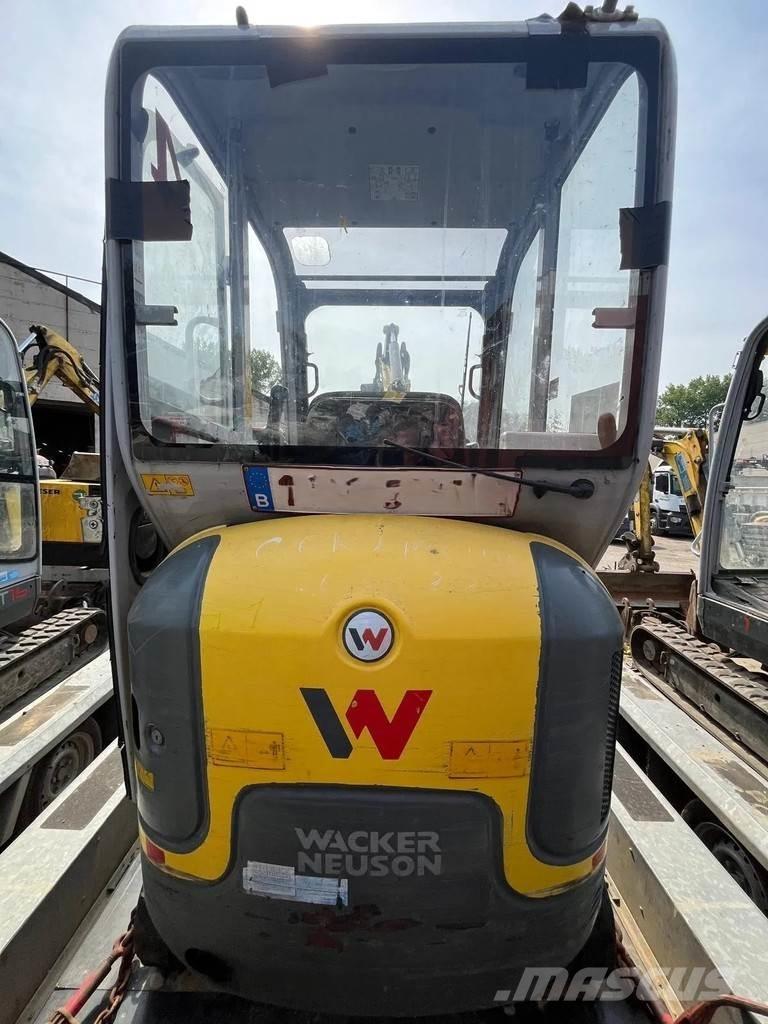 Wacker Neuson ET16 Mini bagri <7t