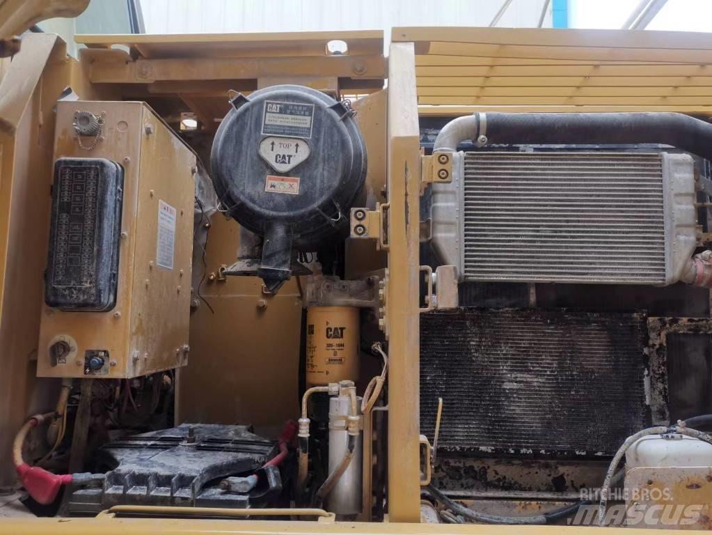 CAT 320 C Bagri goseničarji