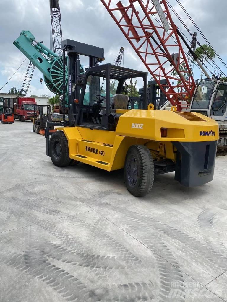 Komatsu FD 160 Dizelski viličarji