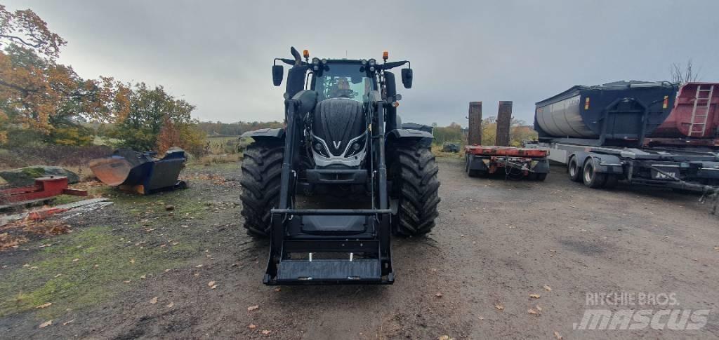 Valtra T 234 Versu Traktorji