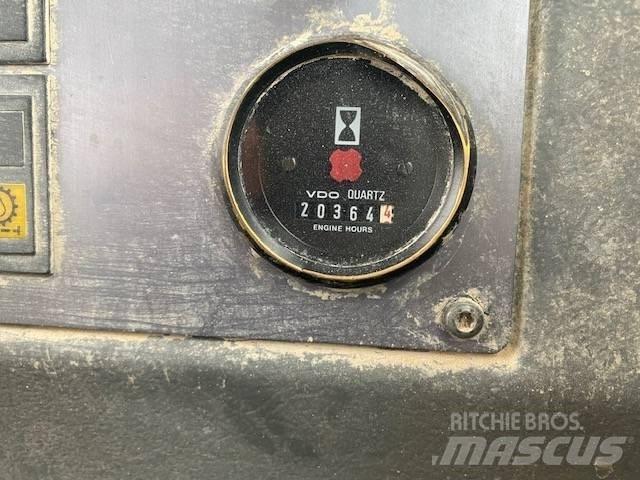 Volvo L 150 Kolesni nakladalci
