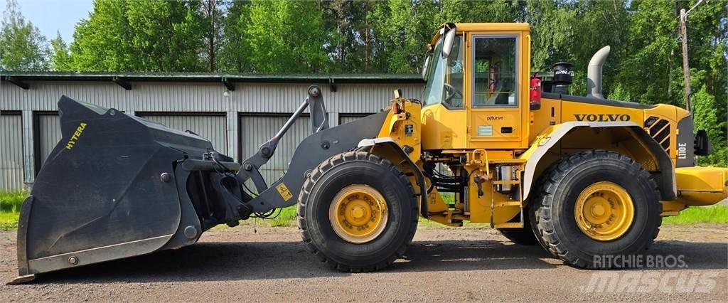 Volvo L110 E-4X4 Kolesni nakladalci