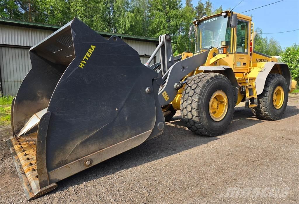Volvo L110 E-4X4 Kolesni nakladalci