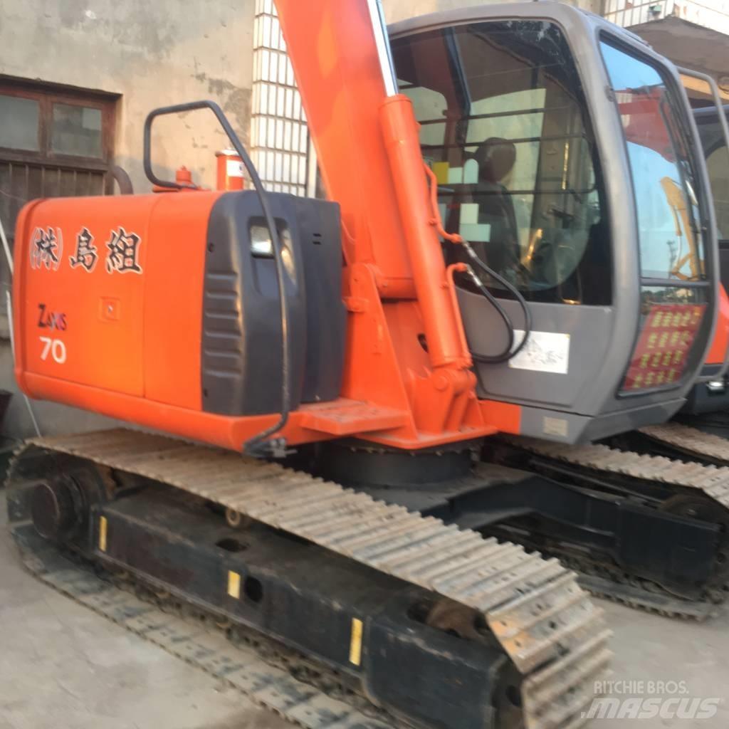 Hitachi ZX 70 Midi bagri 7t – 12t