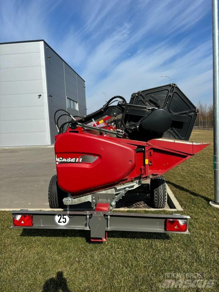 Case IH 8250 Kombajni