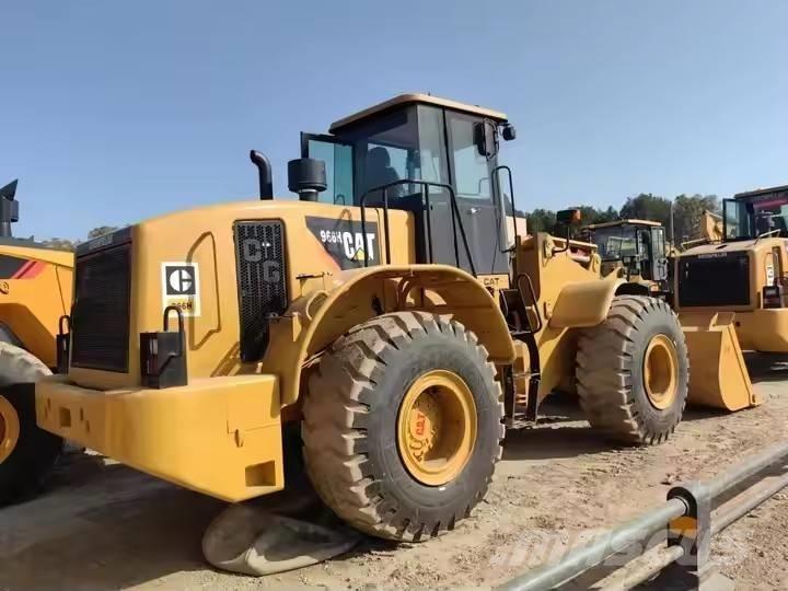 CAT 966 H Kolesni nakladalci