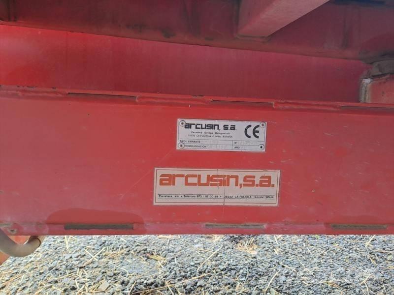 Arcusin E-160 Prikolica za bale