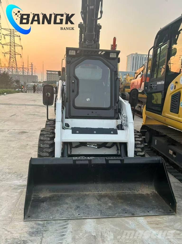  EARTHFORCE S300 Večnamenski nakladalci