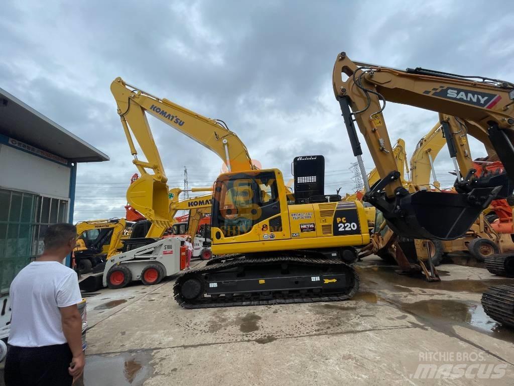 Komatsu PC 200-8 Bagri goseničarji