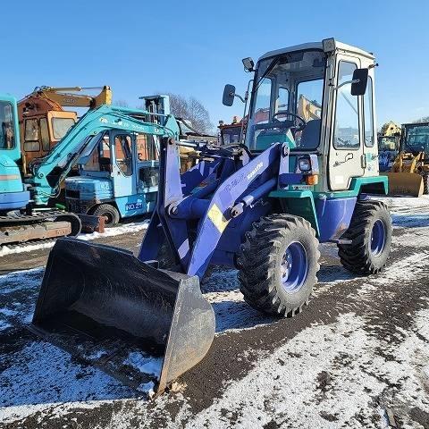 Komatsu WA30-5E0 Kolesni nakladalci