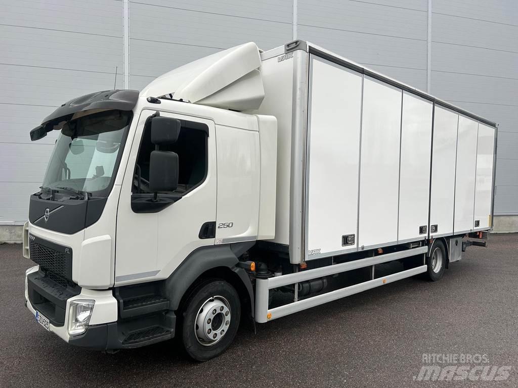 Volvo FL Tovornjaki zabojniki
