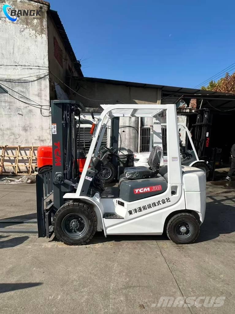 TCM FD 30 T 3C Dizelski viličarji