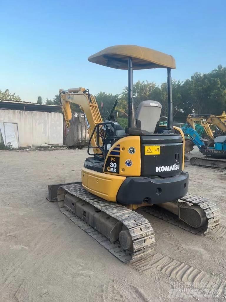 Komatsu PC30 MR Mini bagri <7t