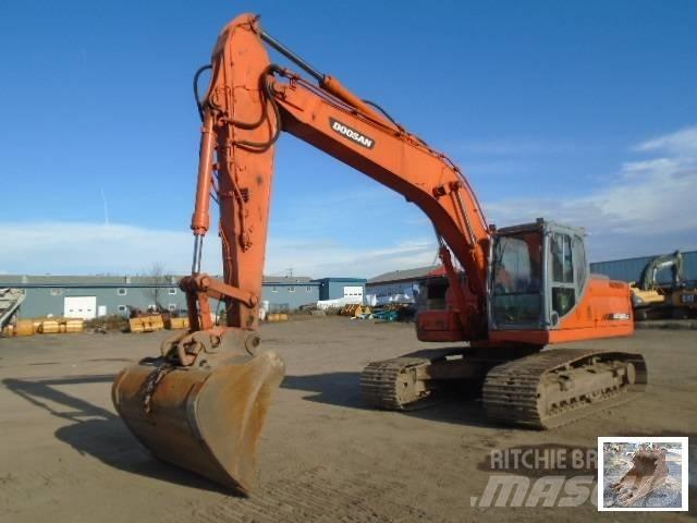 Doosan DX 225 LC Bagri goseničarji