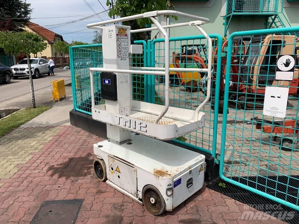 UpRight TM 12   V-2748 Vertikalna dvigala