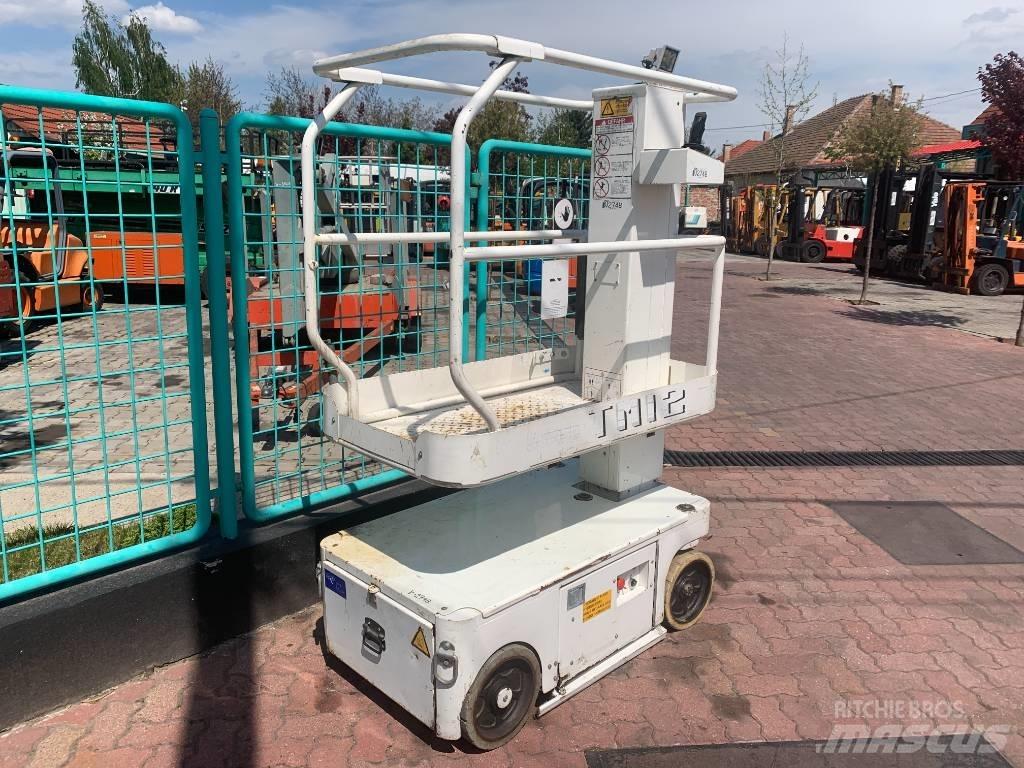 UpRight TM 12   V-2748 Vertikalna dvigala