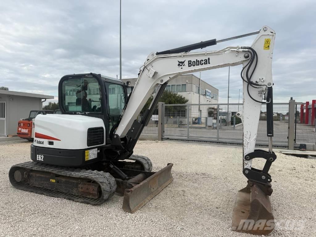 Bobcat E 62 Mini bagri <7t