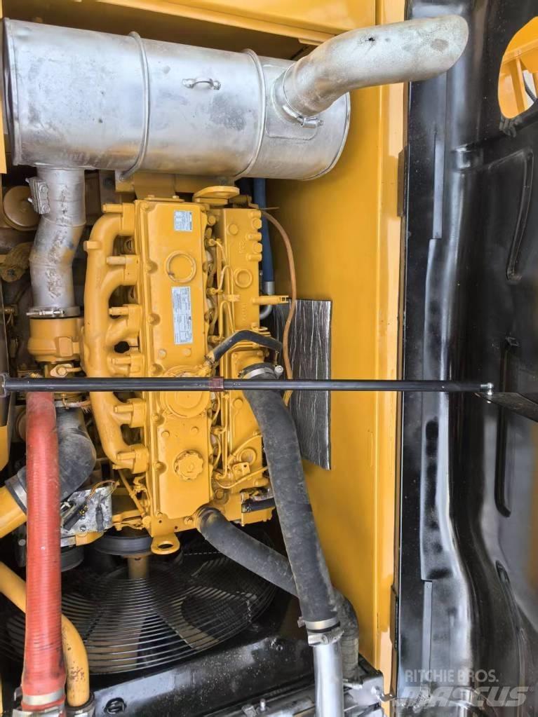 CATERPILLR 320d2 Midi bagri 7t – 12t