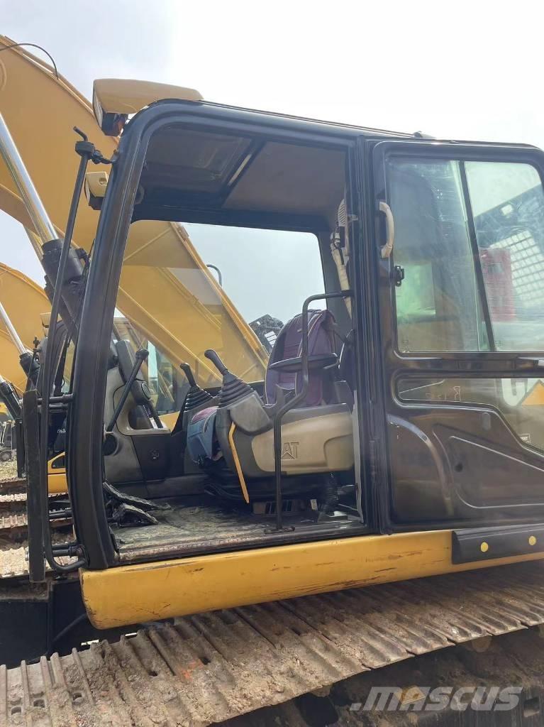 CAT 320d Bagri goseničarji