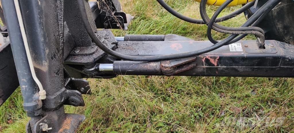 Patruuna 860 Žerjavi (dvigala) in nakladalci