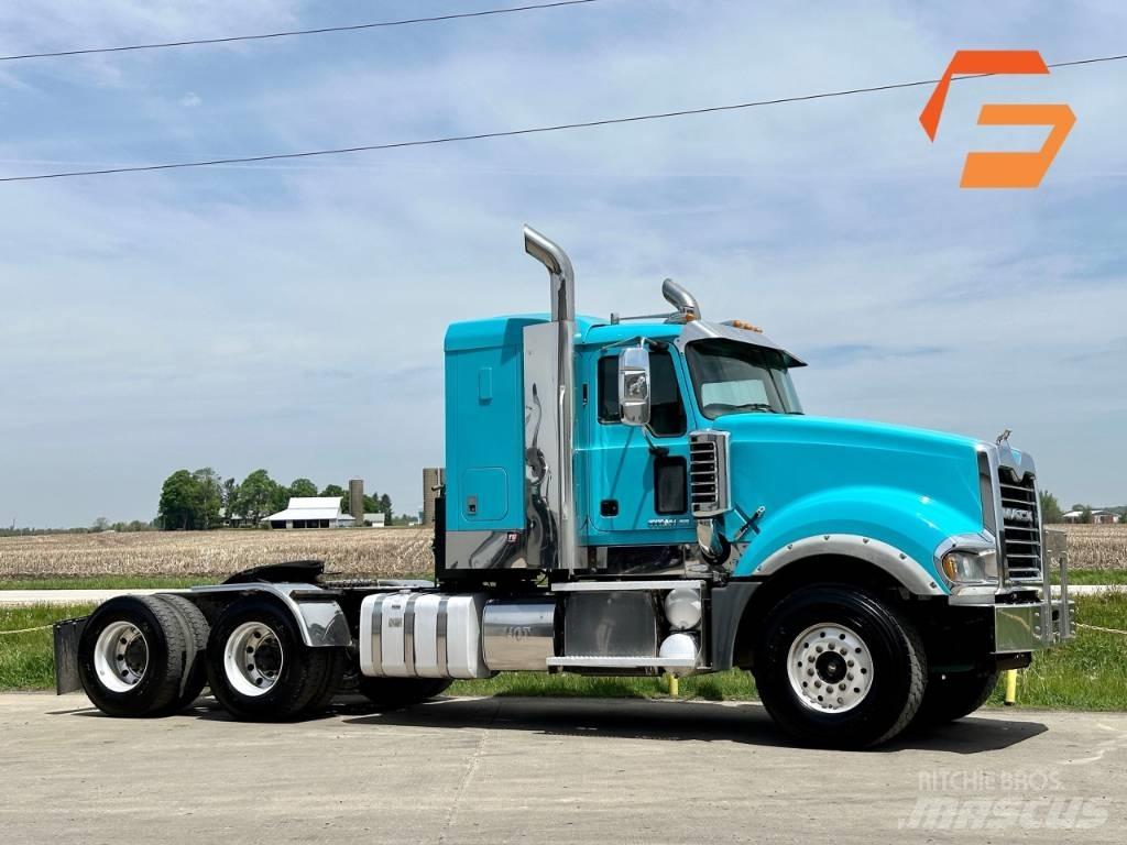 Mack Titan TD 713 Drugi tovornjaki