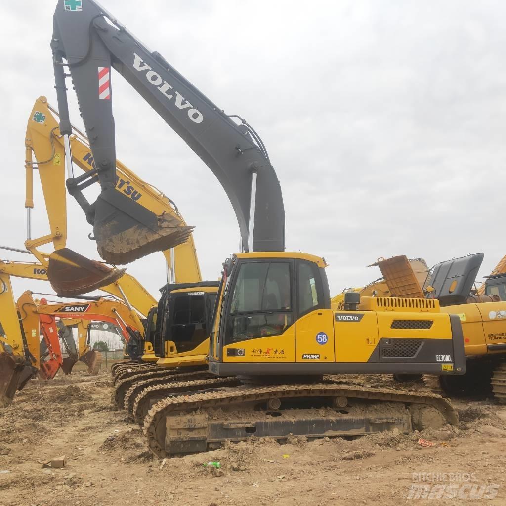 Volvo EC 300 D Bagri goseničarji