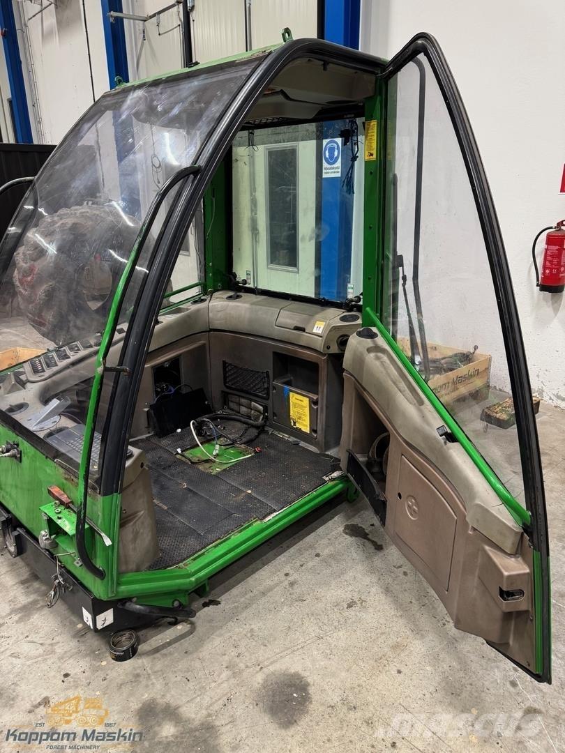 John Deere 1470D Kabine in notranjost