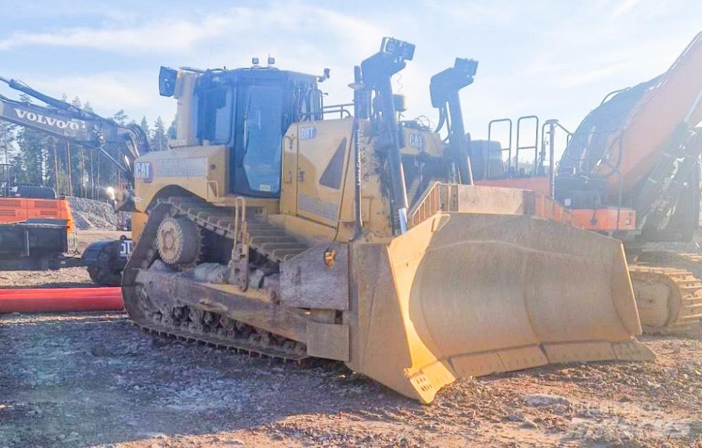 CAT D 8 T Buldožerji goseničarji