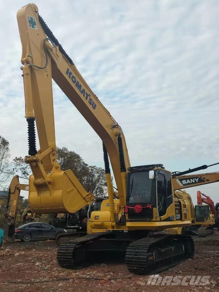 Komatsu PC 200-8 Bagri goseničarji