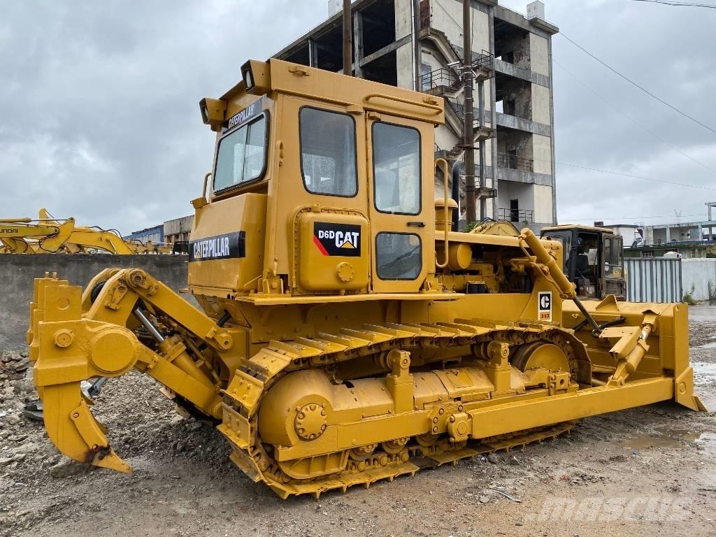 CAT D 6 D Buldožerji goseničarji