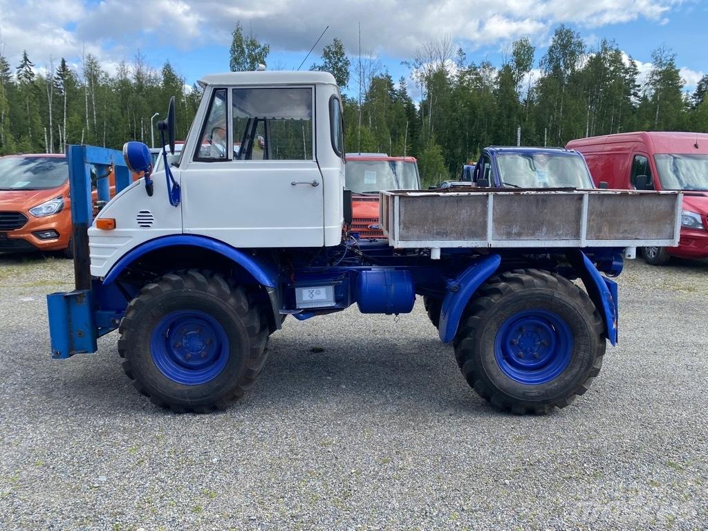 Mercedes-Benz Unimog Drugi tovornjaki