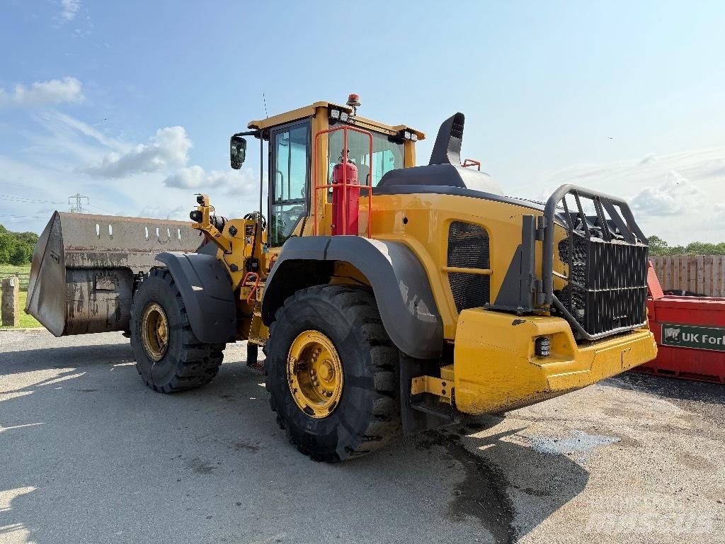 Volvo L 120 H Kolesni nakladalci