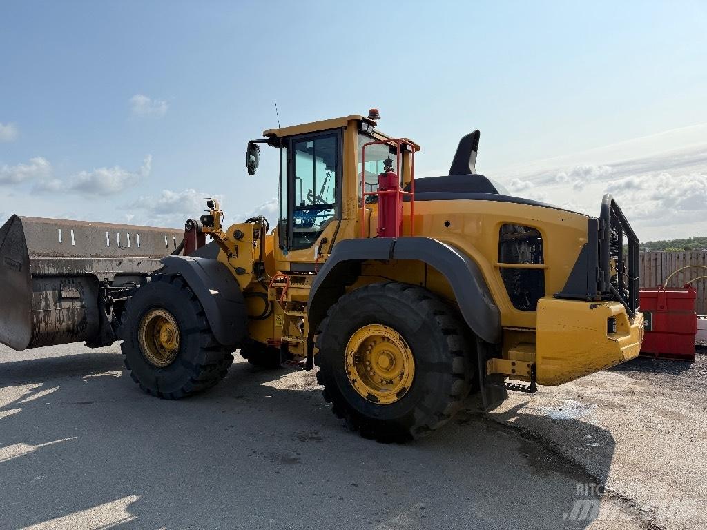 Volvo L 120 H Kolesni nakladalci