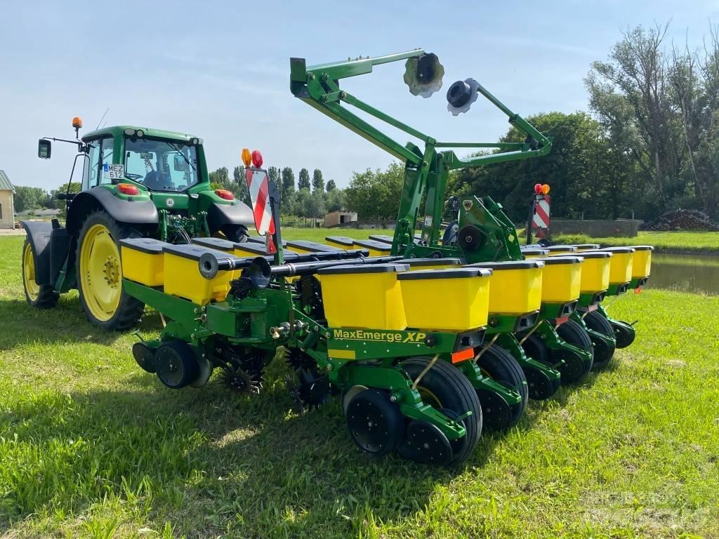 John Deere 1760 Sadilniki