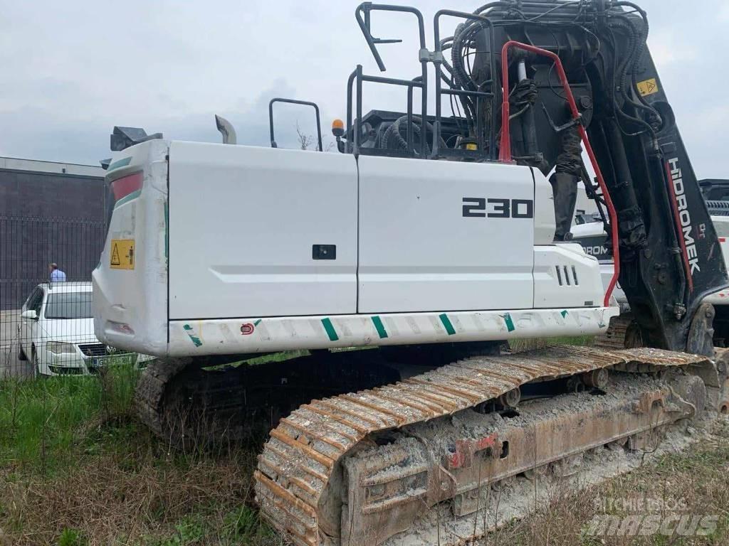 Hidromek 230 LC TX Rušilni bagri