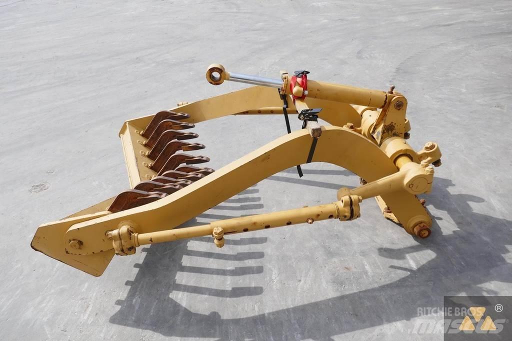 CAT 140H Scarifier Drugi deli
