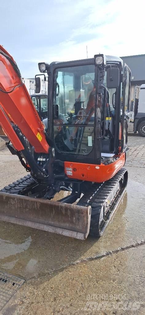 Kubota KX 042-4 Mini bagri <7t