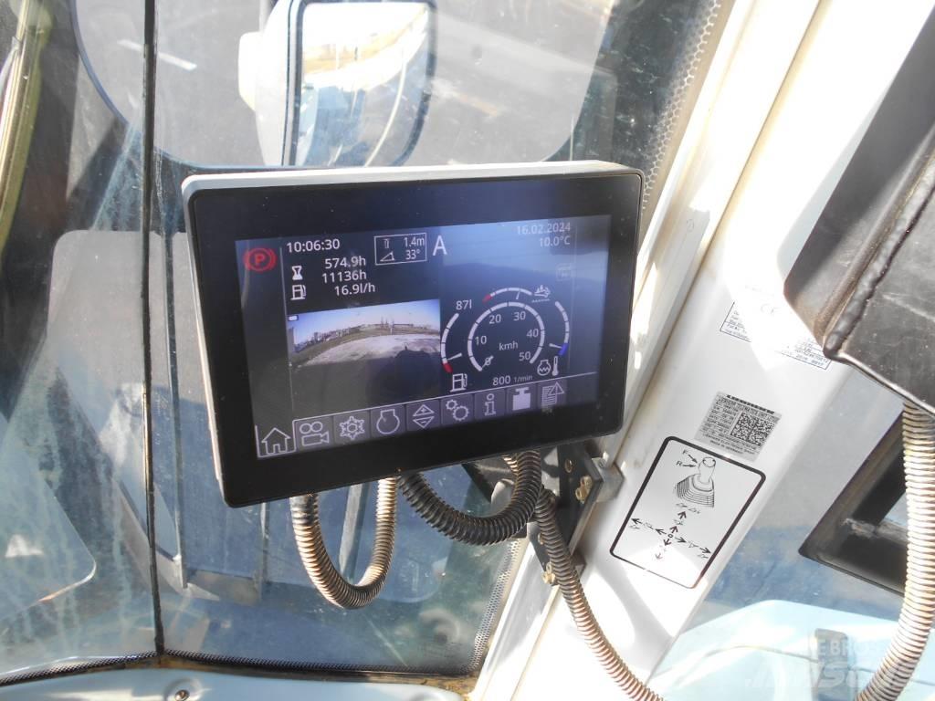 Liebherr L 586 Kolesni nakladalci