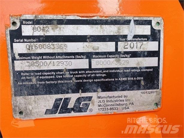 SkyTrak 8042 Teleskopski viličarji