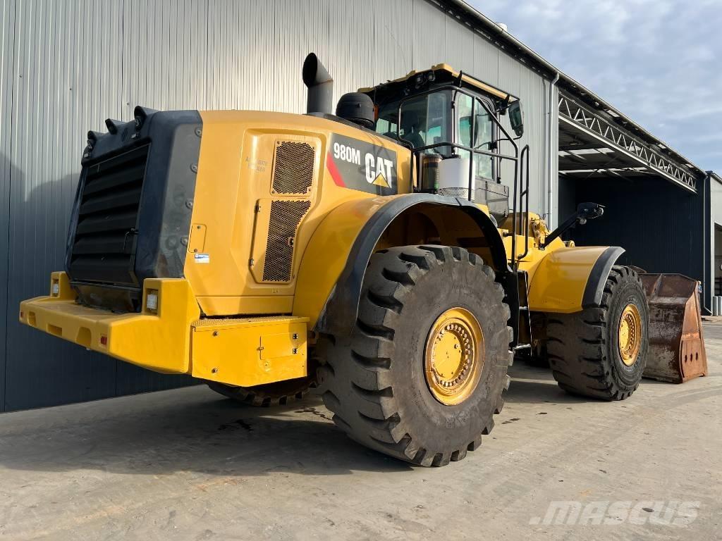 CAT 980M Kolesni nakladalci