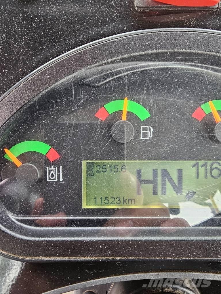 CAT 906 M Kolesni nakladalci