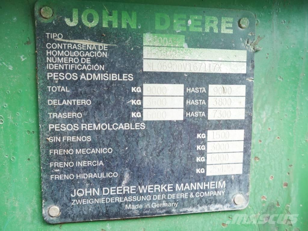 John Deere 6900 Traktorji