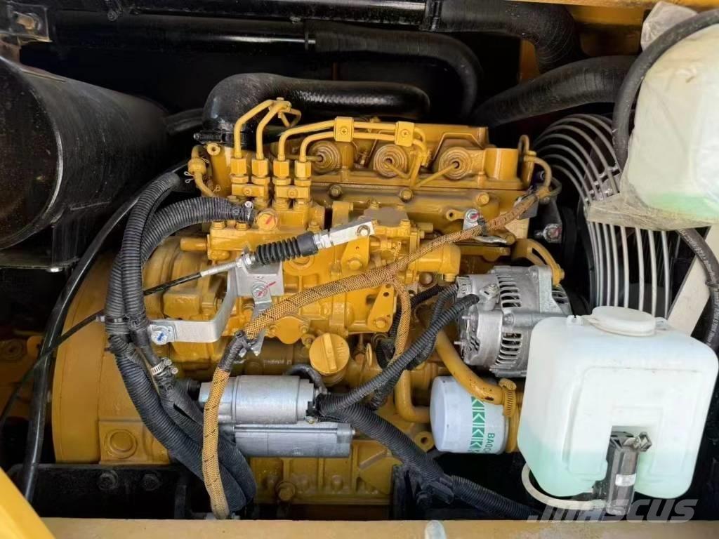 CAT 307E2 Bagri goseničarji