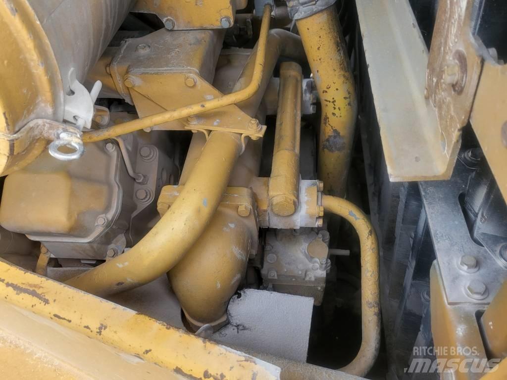 CAT D11N Buldožerji goseničarji