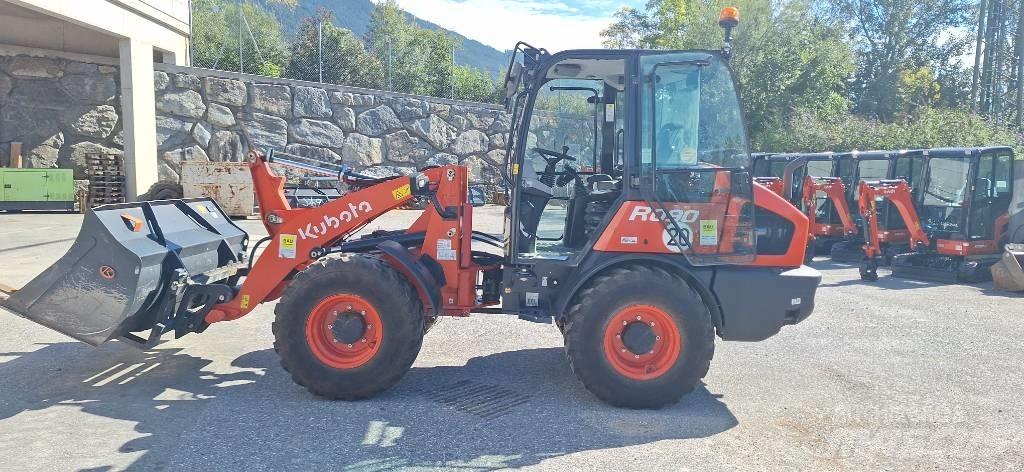 Kubota R 090 Kolesni nakladalci
