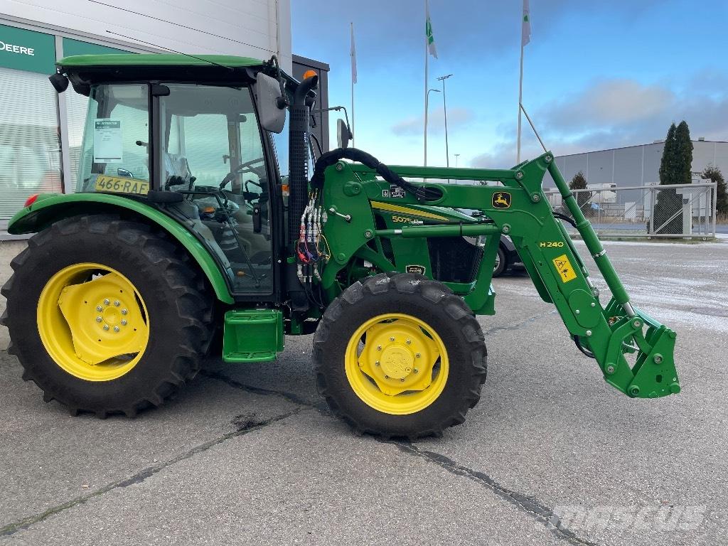 John Deere 5075 E Traktorji