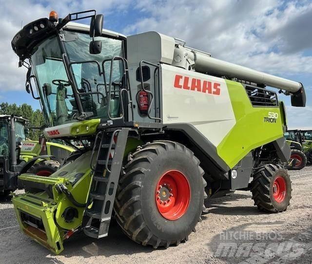 CLAAS TRION 530 Kombajni